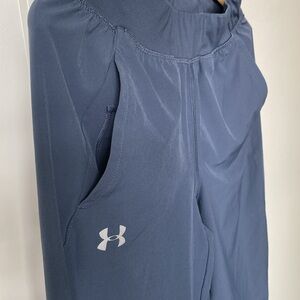 🎈3 for $15 item! Bundle with 2 more 🎈items in my closet